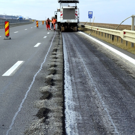 Intretinere curenta pe timp de vara Autostrada A3 (2013-2014) Turda - Gilau, jud Cluj